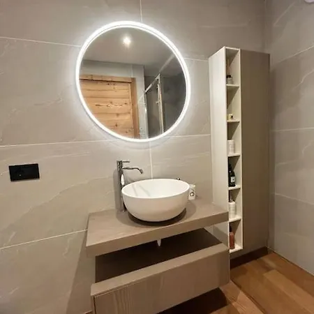 Apartment Il Cervo Nel Bosco Breuil-Cervinia