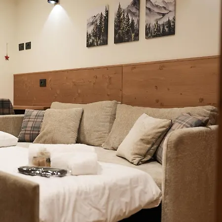Il Cervo Nel Bosco - Cervinia Sunny Escape Апартаменти